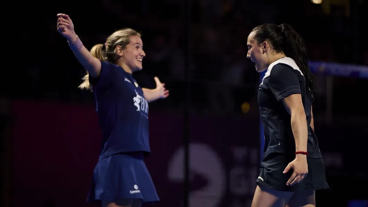 Ariana Sánchez y Andrea Ustero alcanzan la final del Premier Padel P2 en Alemania
