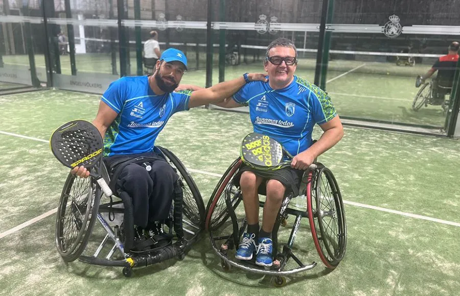 Mimoun Laslaa y Josema Aranda participan en el Nacional de pádel adaptado en Cáceres